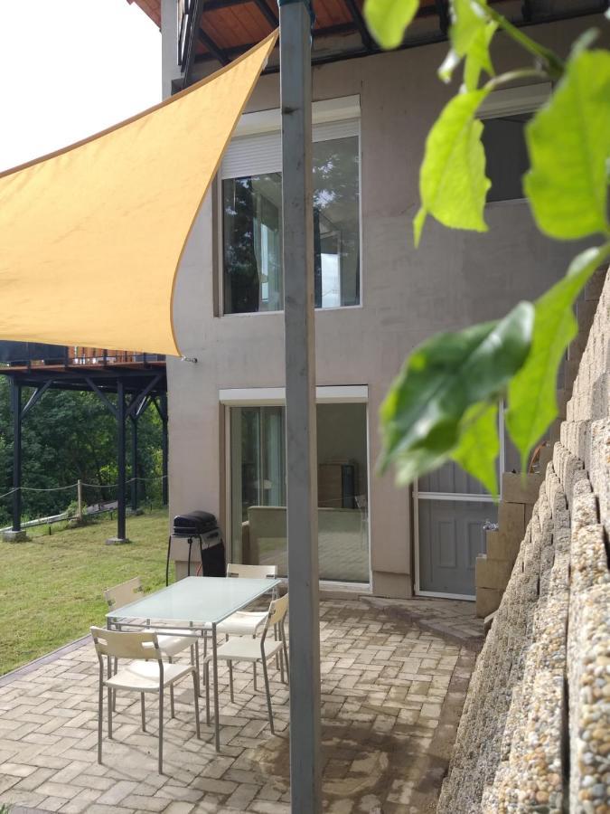 Toelgyerdo Apartman Kismaros 外观 照片
